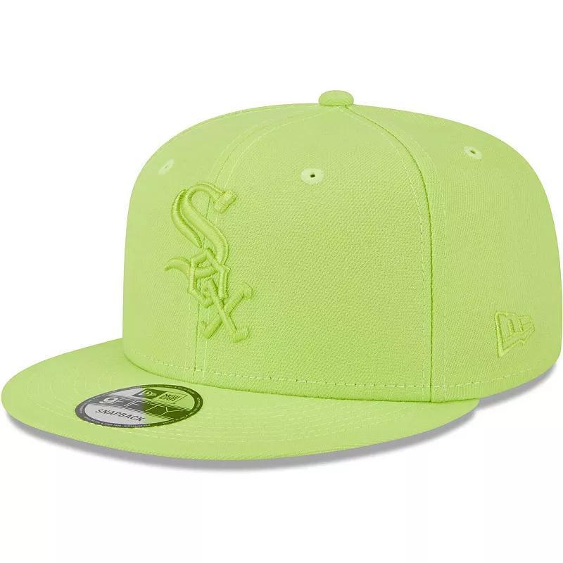 Mens New Era Neon Green Chicago White Sox Spring Color Basic 9FIFTY Snapback Hat Product Image