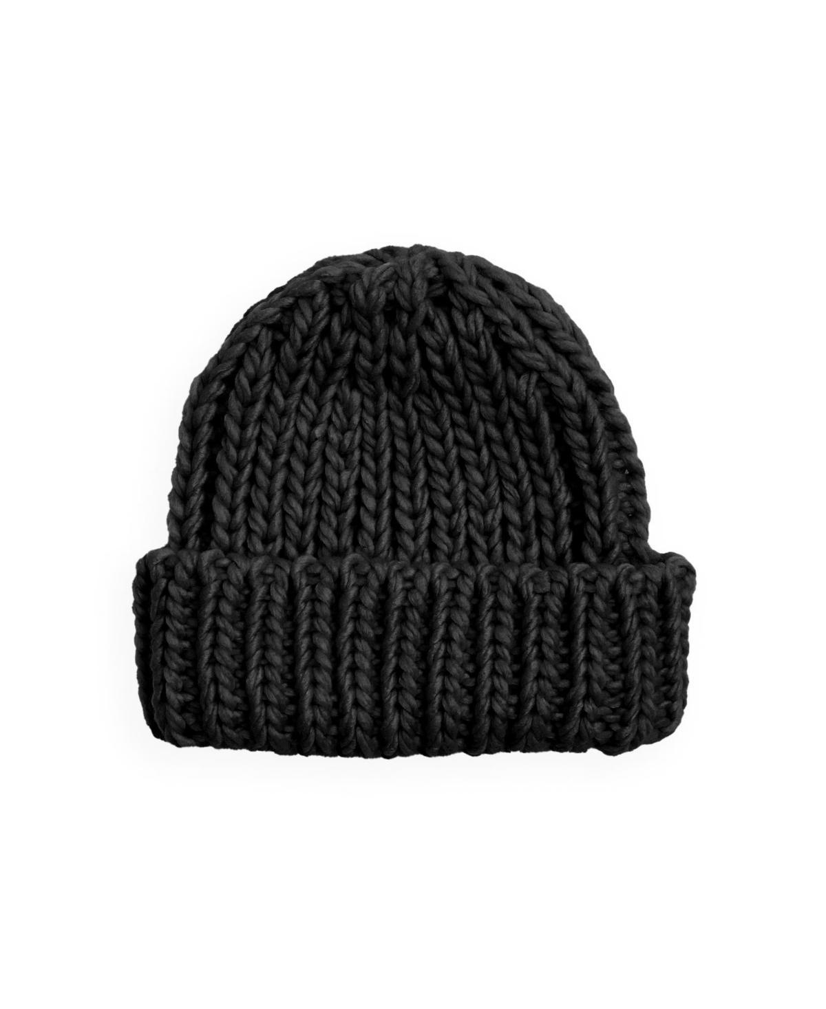 Women Winters Kiss Beanie Product Image