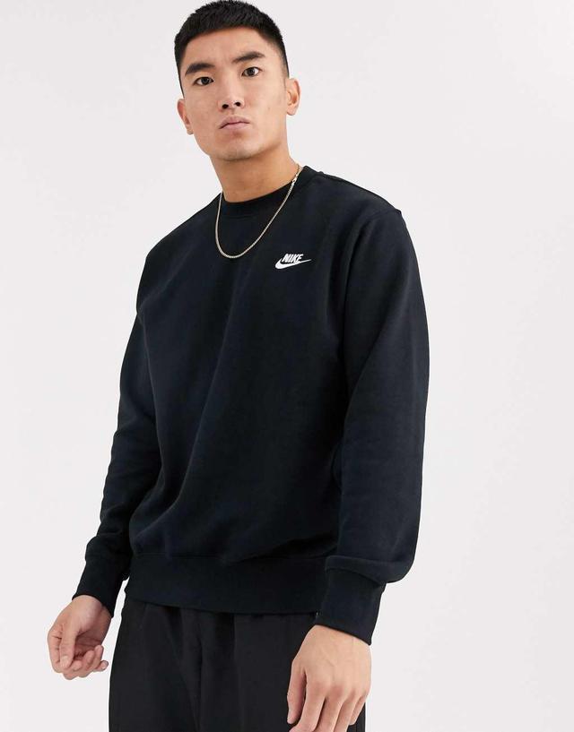 Nike Club unisex crew sweatshirt in black Product Image