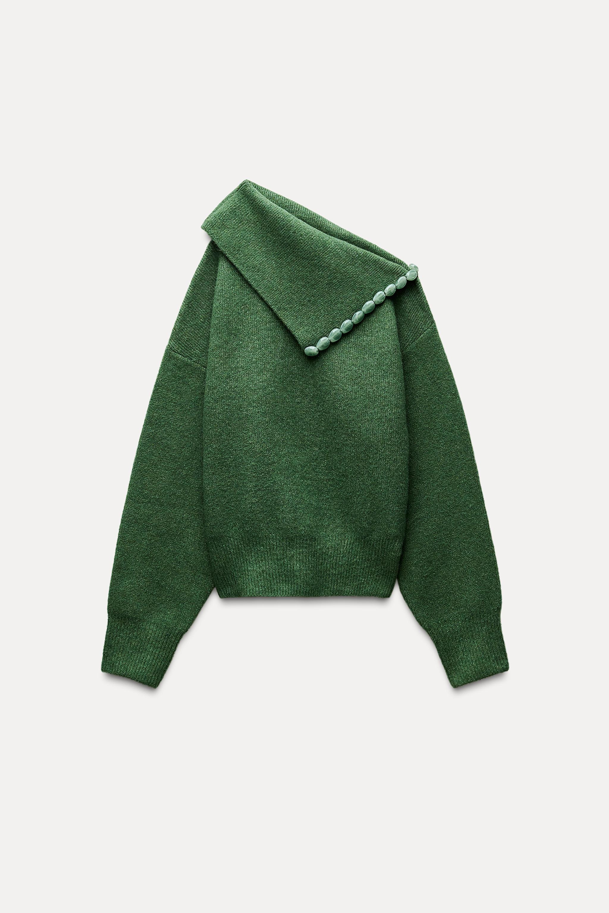 BALL TRIM KNIT SWEATER Product Image