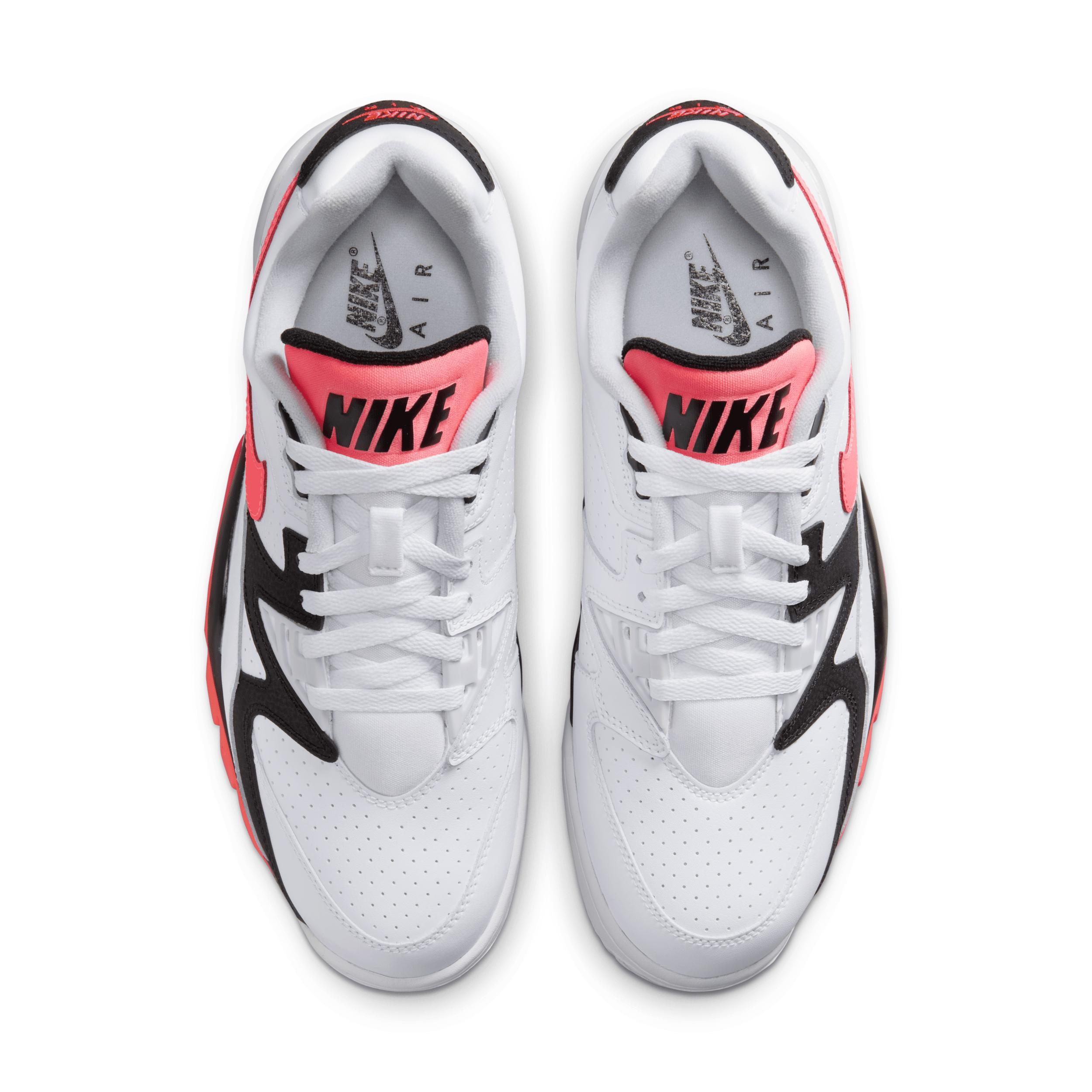 Nike Men's Air Cross Trainer 3 Low Shoes Product Image