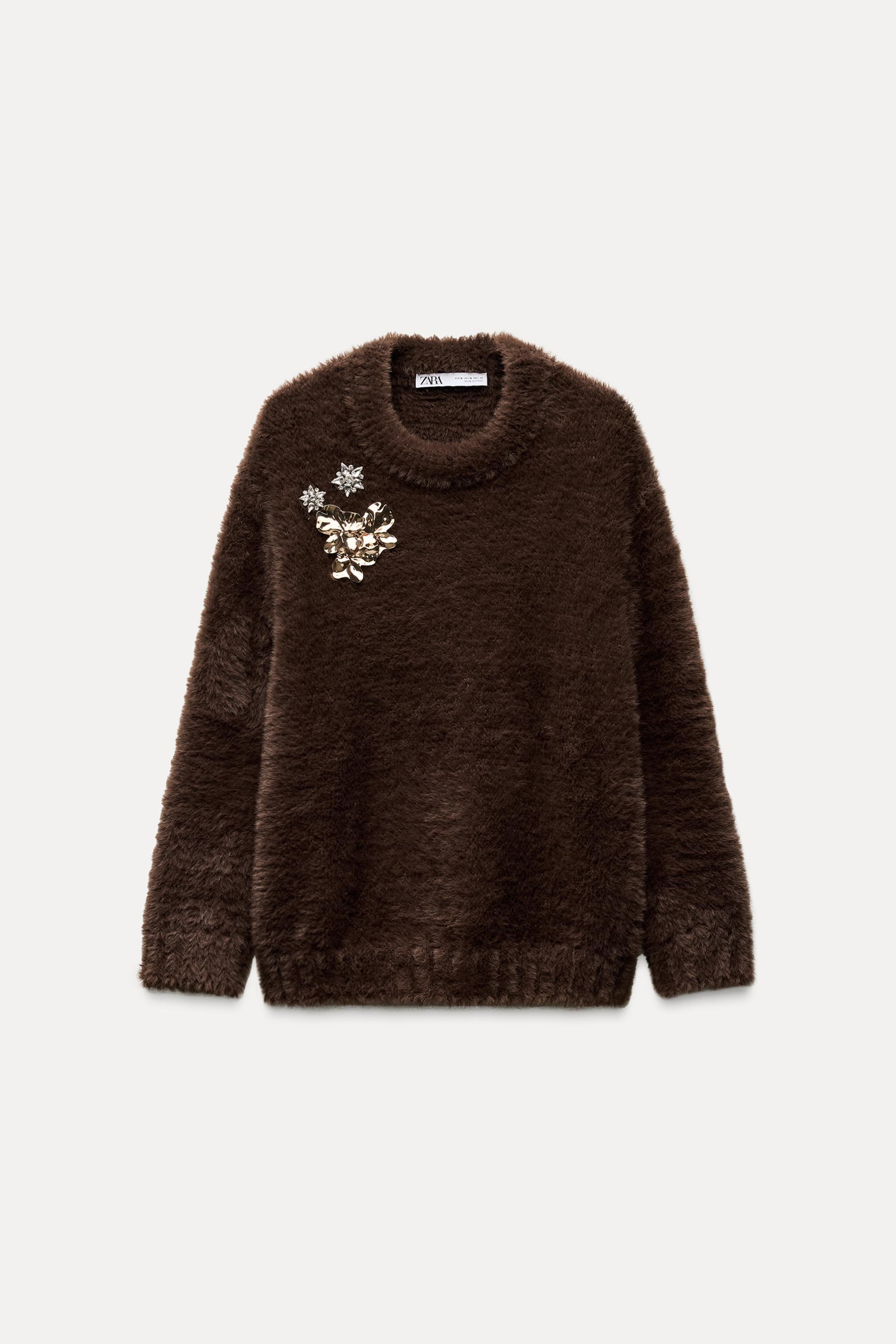 FAUX FUR KNIT SWEATER WITH BROOCHES Product Image