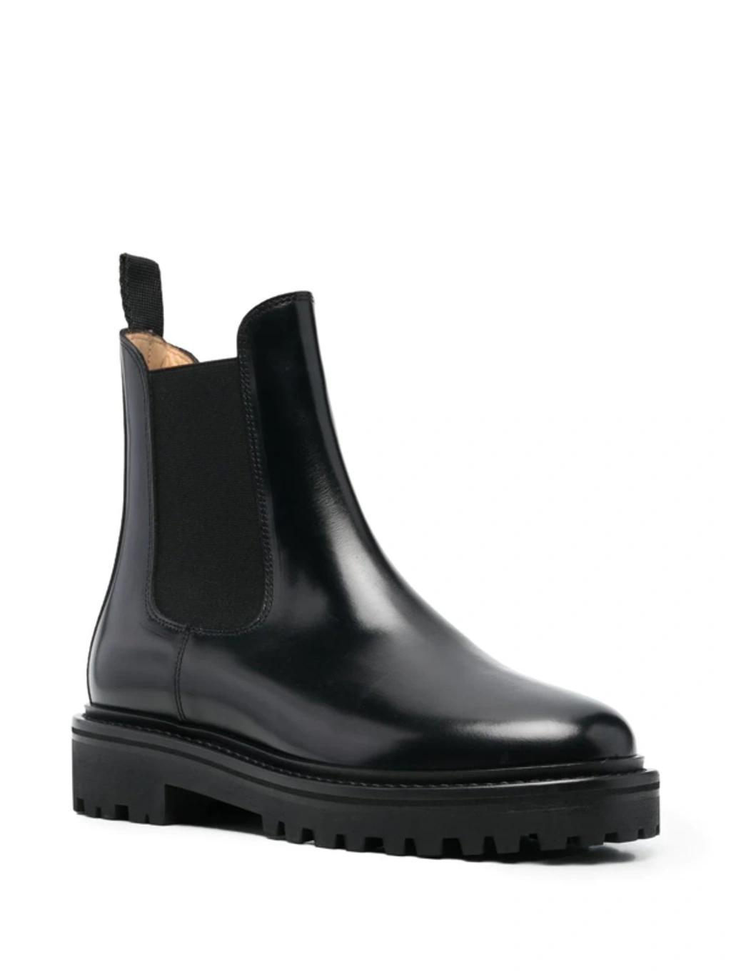 35mm Castay Brushed Leather Chelsea Boot In Black Product Image