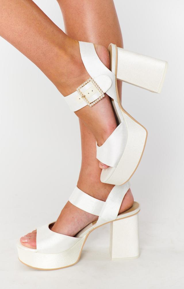 Dolce Vita Bobby Pearl Platform Heel ~ White Pearls Product Image