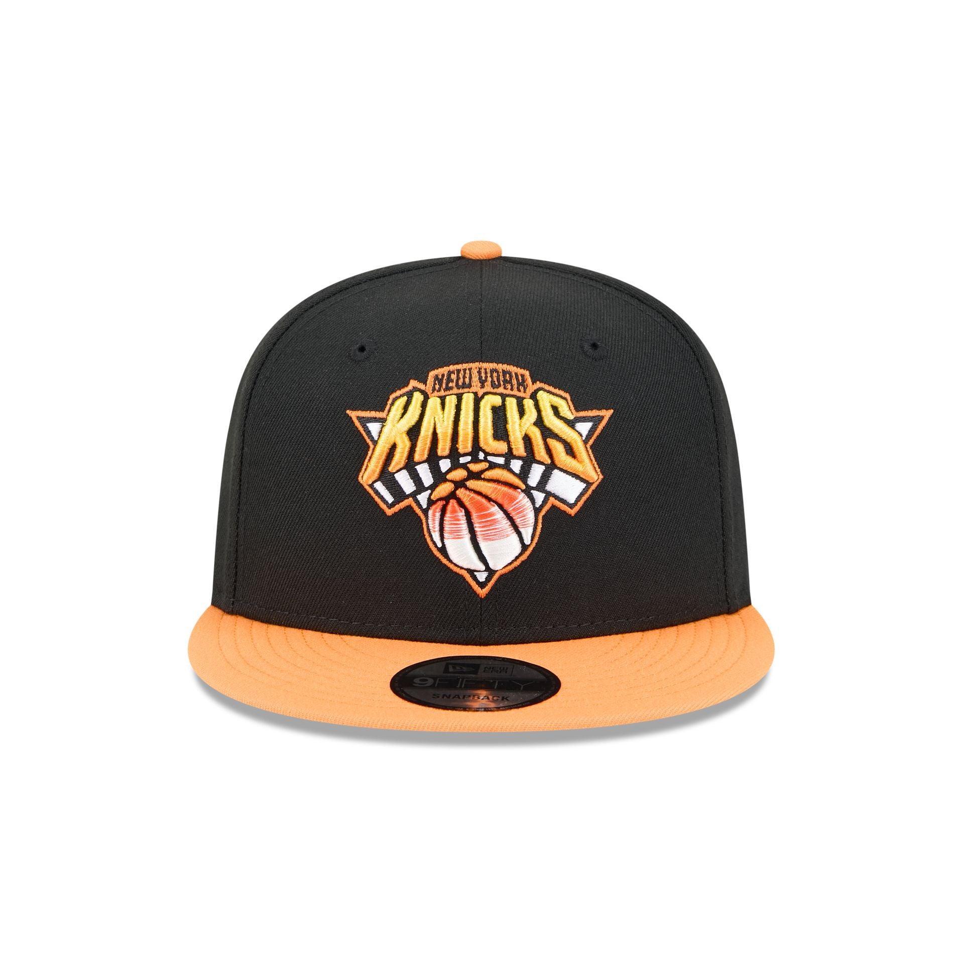 New York Knicks Fall Gradient 9FIFTY Snapback Hat Male Product Image