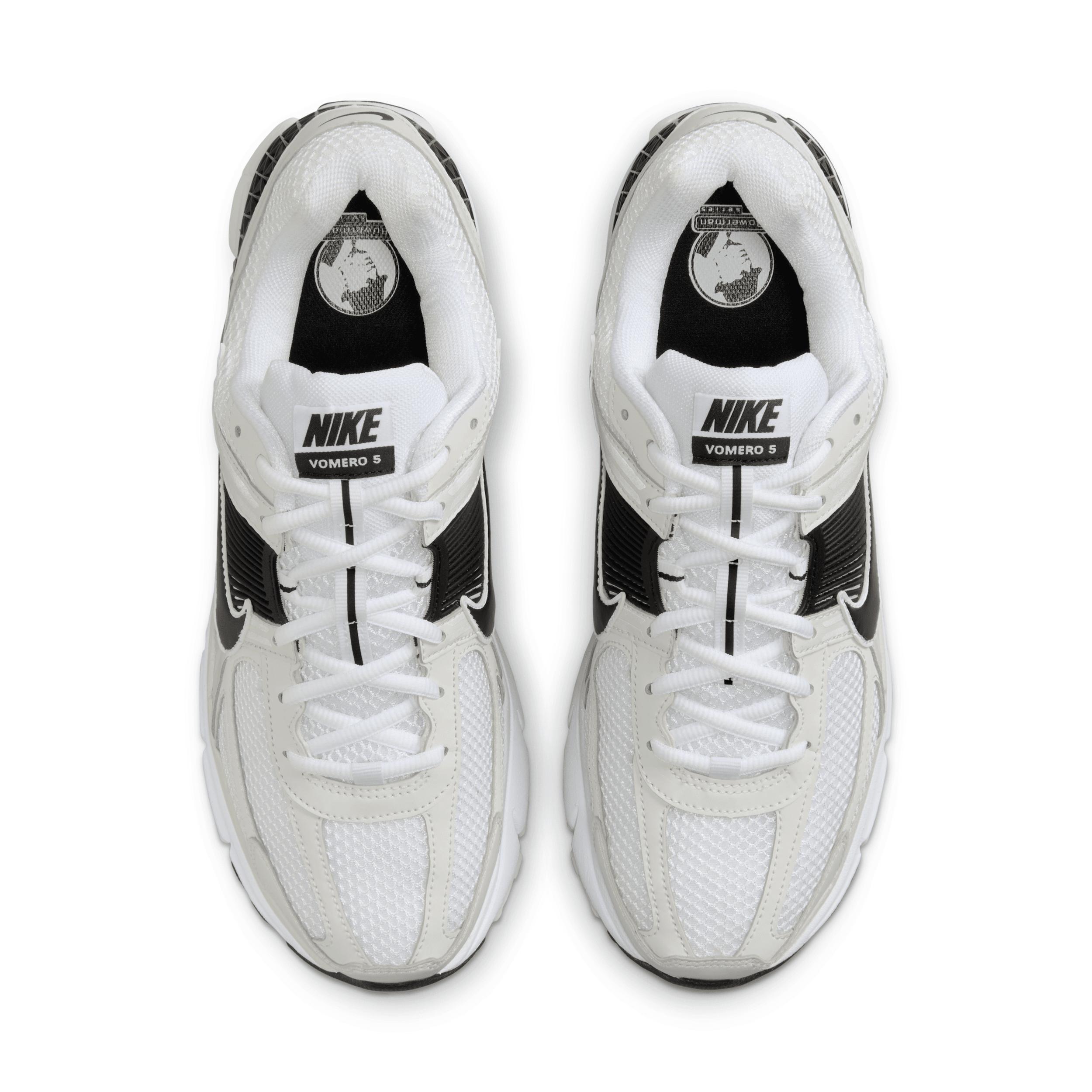 Nike Mens Zoom Vomero 5 Shoes Product Image