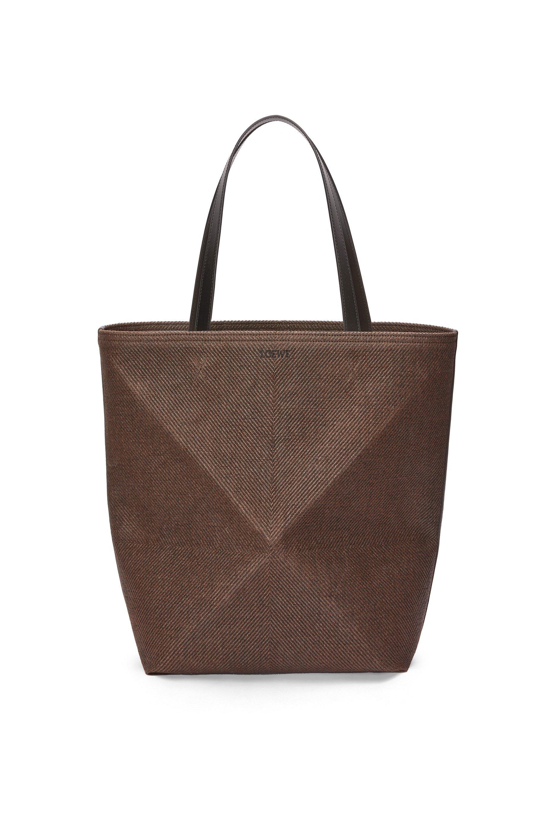 XL Puzzle Fold tote in waxed canvas Product Image