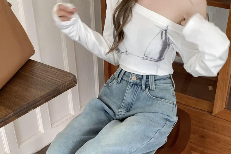 High Waist Fleece-Lined Washed Wide Leg Jeans Product Image