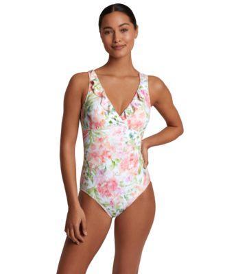 Women's Ruffled Floral-Print One-Piece Swimsuit Product Image