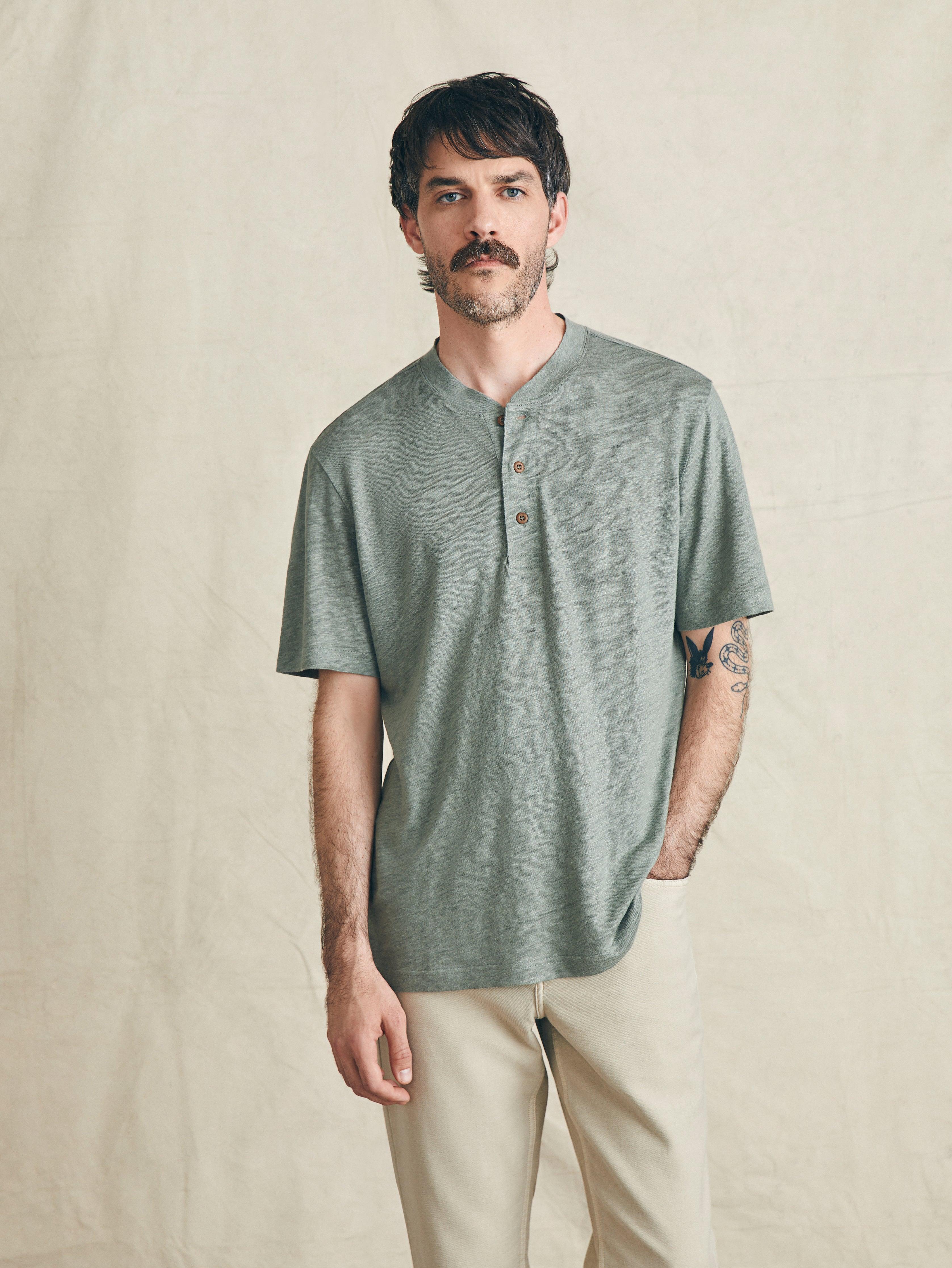 Short-Sleeve Linen Henley - Desert Olive Male Product Image