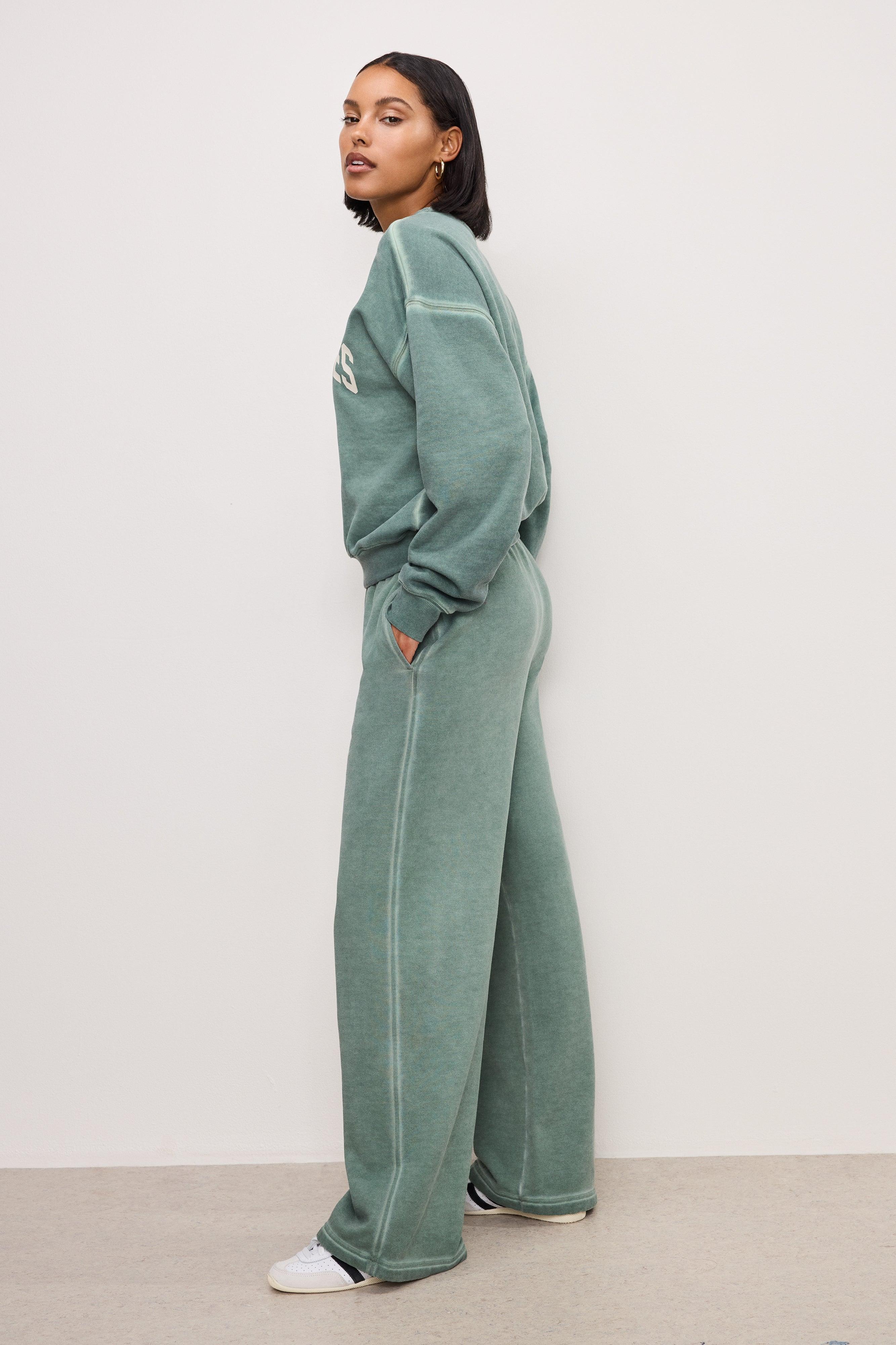 BRUSHED FLEECE WIDE LEG SWEATPANTS | WASHED FATIGUE GREEN001 Product Image