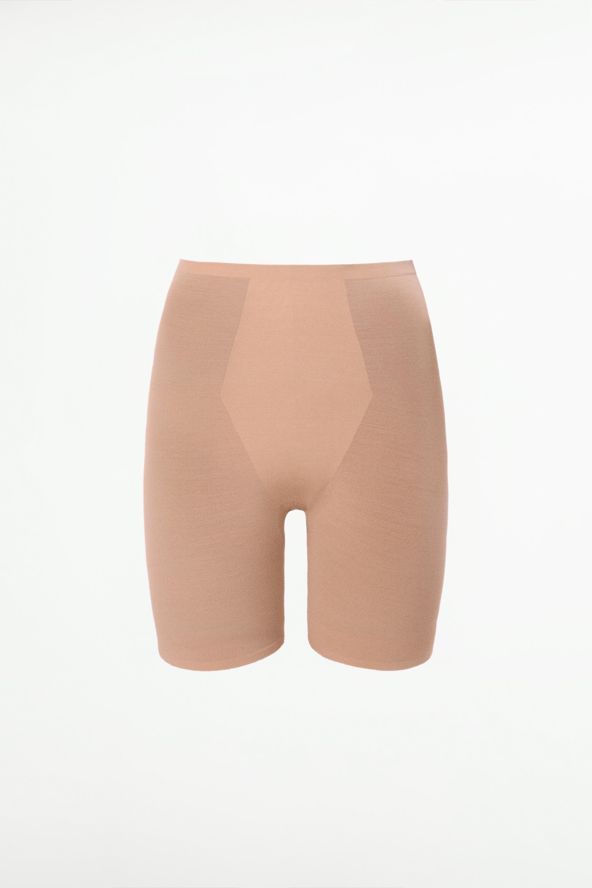 SCULPTING SHORTS Product Image