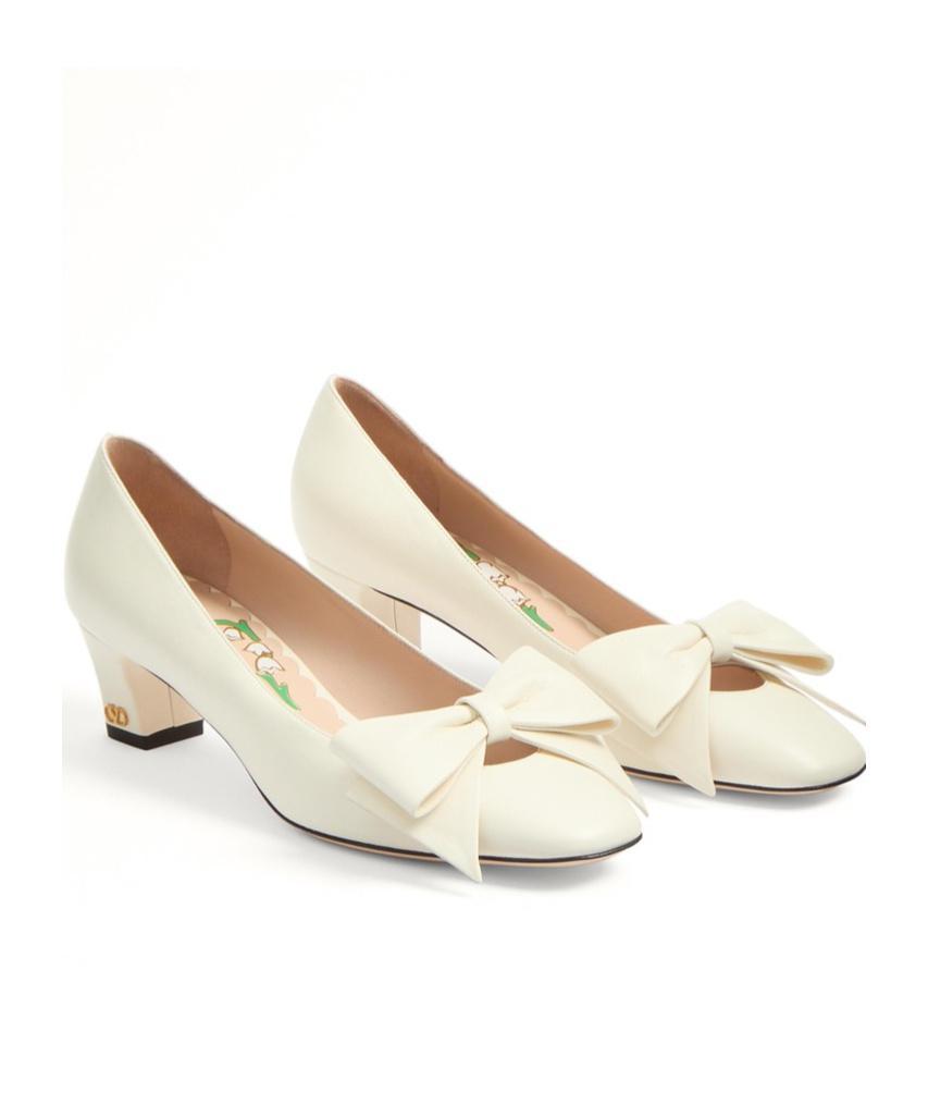 VALENTINO GARAVANI Bow Detailing Pumps In Neutrals Product Image