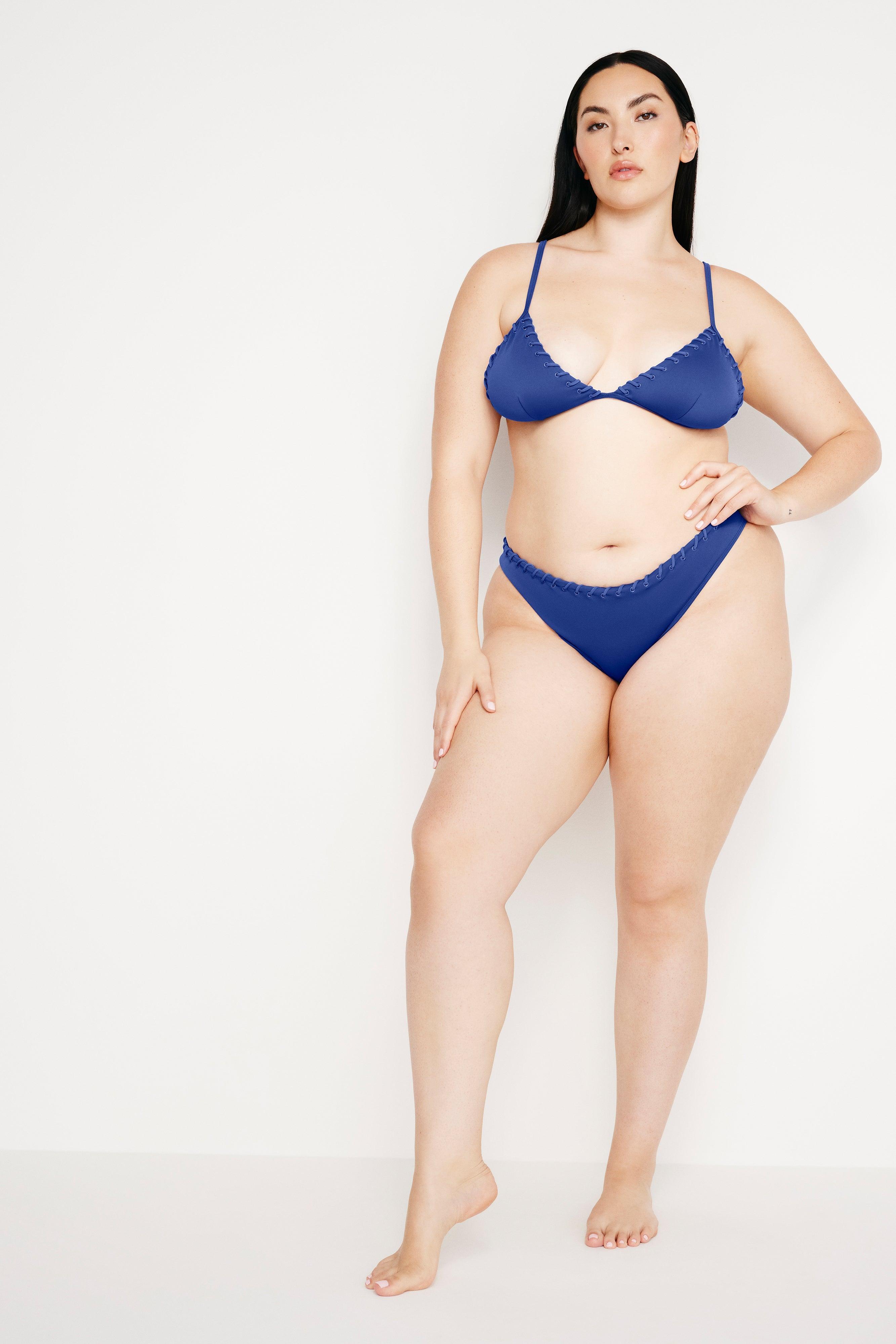 WHIP STITCH COMPRESSION TRIANGLE BIKINI TOP | CAPRI BLUE004 Product Image