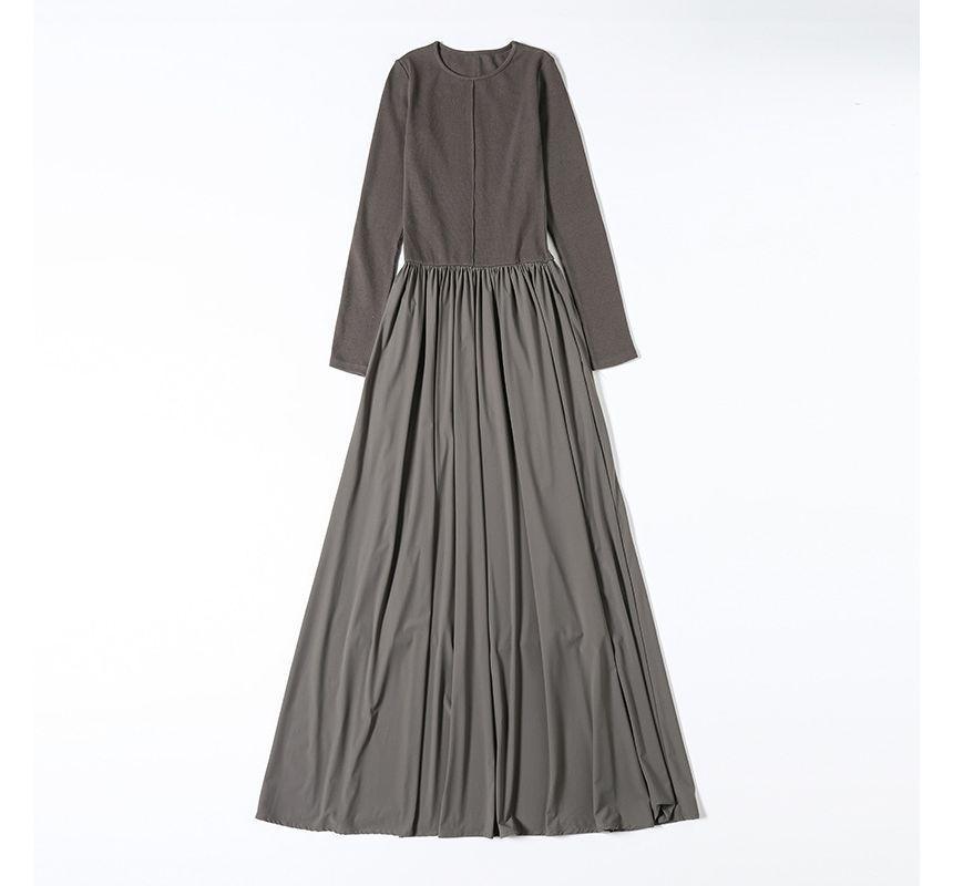 Long-Sleeve Crew Neck Maxi A-Line Dress Product Image