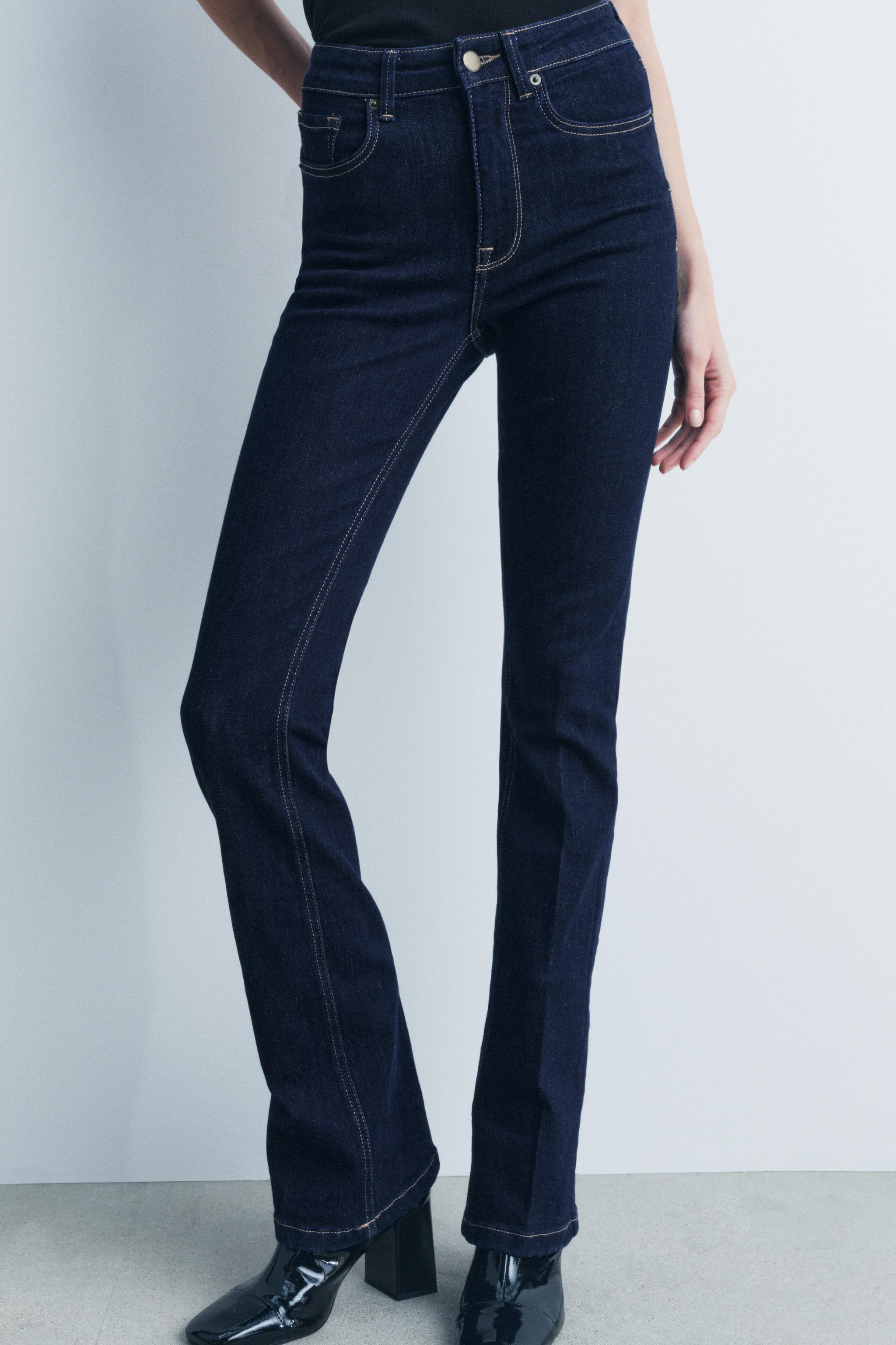 LOW RISE CONTOUR BOOTCUT JEANS ZW COLLECTION Product Image