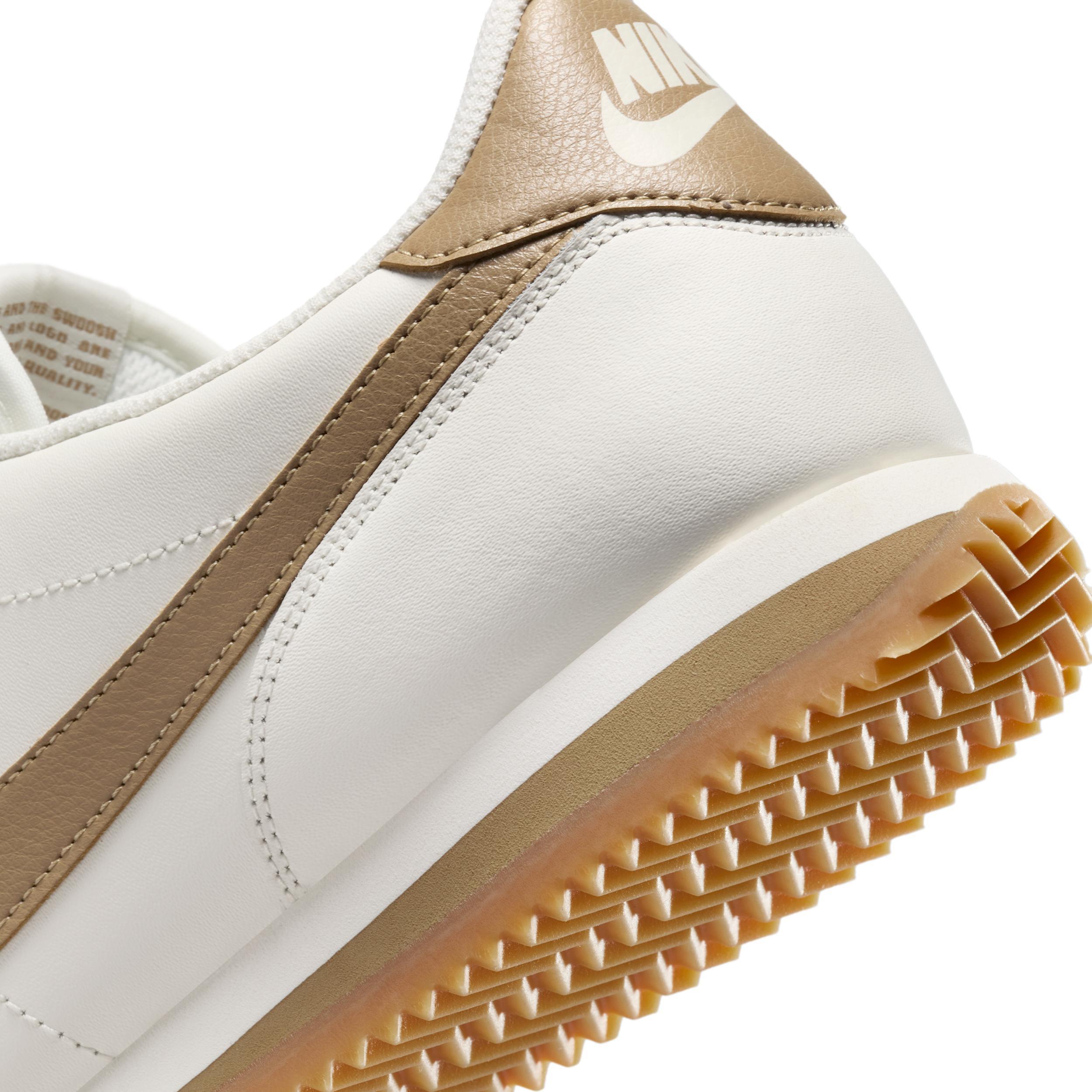 Nike Men's Cortez Leather Shoes Product Image