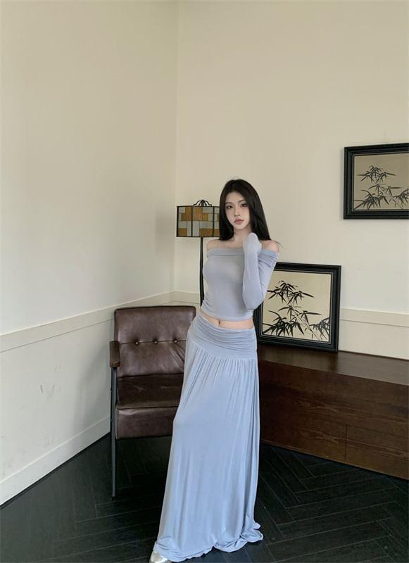 Set: Long-Sleeve Off Shoulder Plain Crop Top + High Waist Maxi A-Line Skirt Product Image