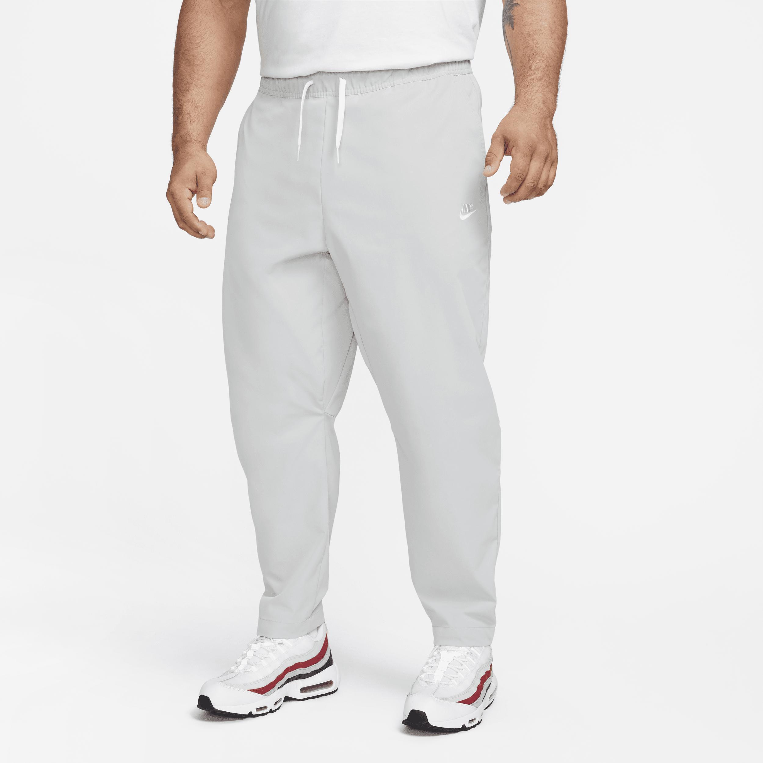 Nike Men's Club Woven Tapered Leg Pants Product Image