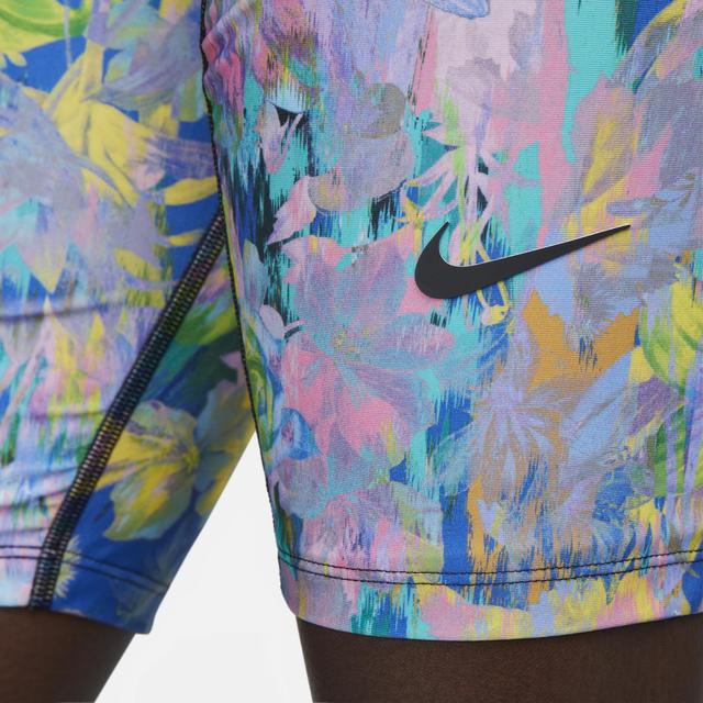 Nike Women's Fusion 9" Kick Shorts Product Image