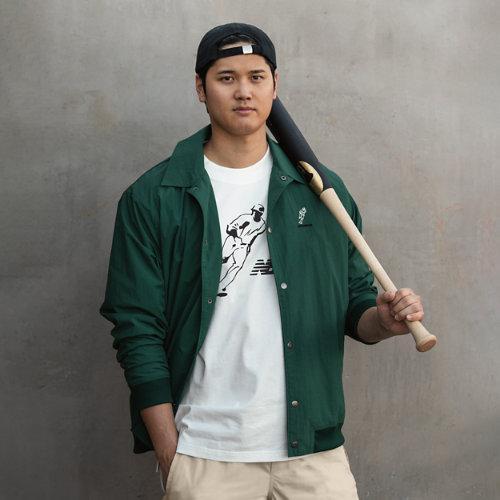 New Balance Men's Ohtani Woven Nylon Jacket Product Image