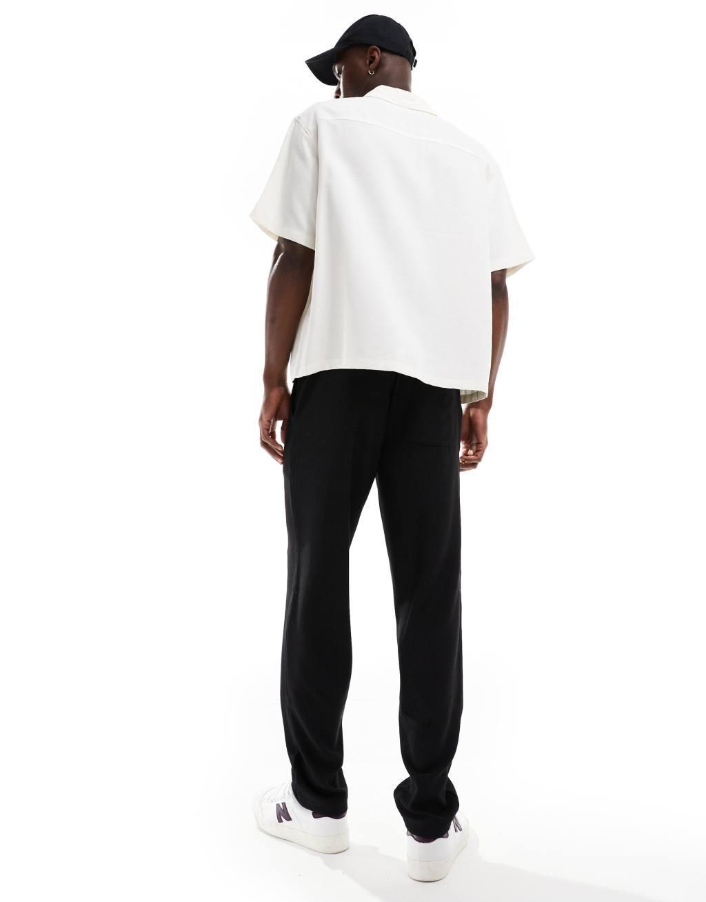 Selected Homme plisse pants in black  Product Image