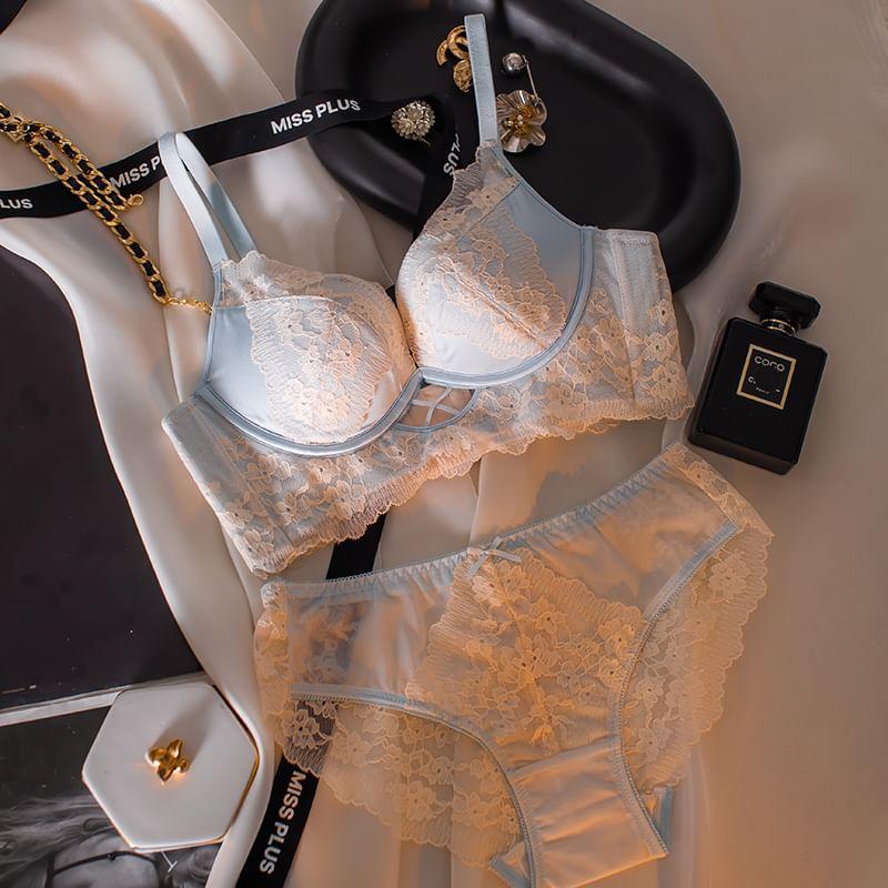 Lace Wireless Bra / Panty / Set Product Image