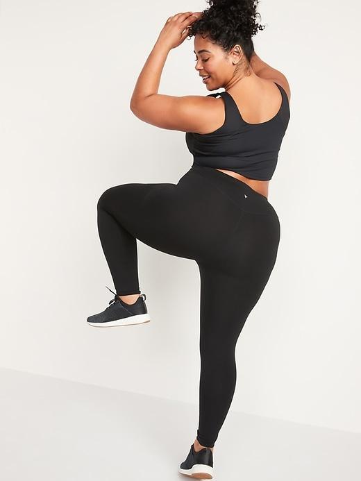 Extra High-Waisted PowerChill Leggings Product Image