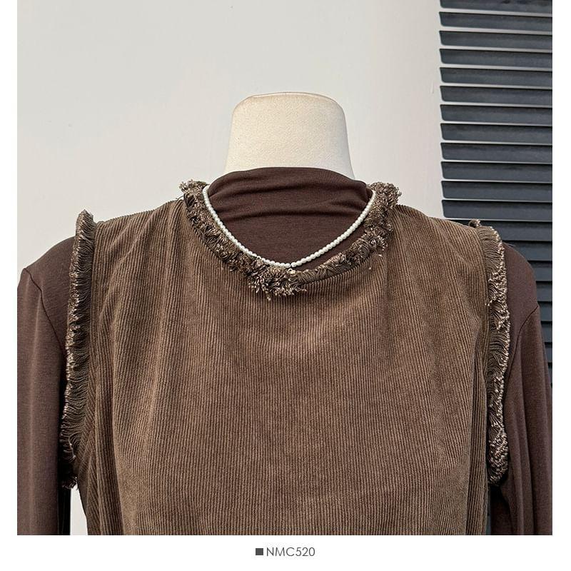 Set: Mock-Neck Tee + Frayed Vest + A-Line Skirt + Belt Product Image