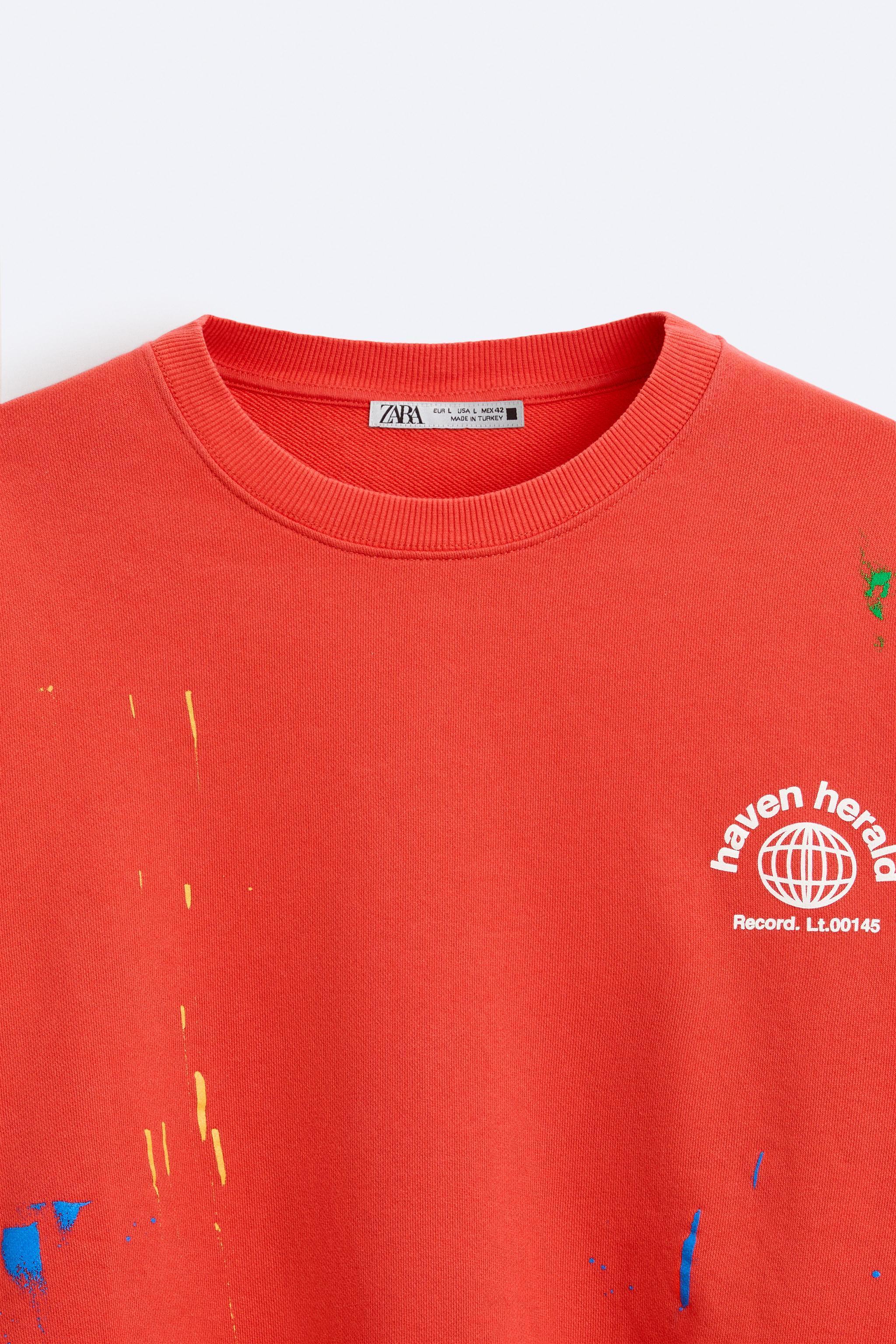 SPLATTER EFFECT TEXT SWEATSHIRT Product Image