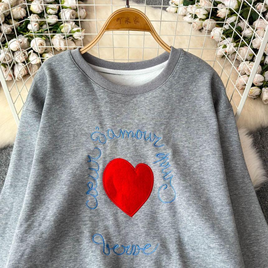 Crewneck Heart Print Sweatshirt Product Image