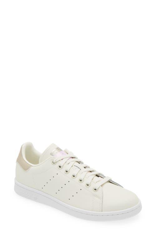 adidas Originals Stan Smith in White & Green - White. Size 9.5 (also in 12, 6, 8.5, Mens 9 / Womens 10, Mens 9.5 / Womens 10.5). Product Image