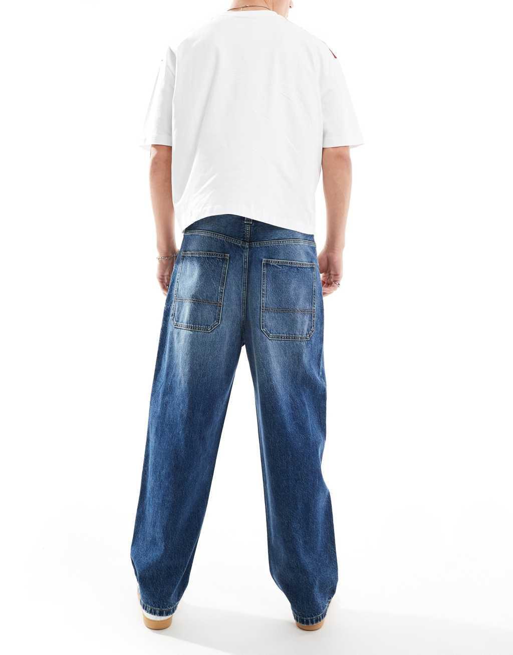 Pull&Bear STWD waistband skater jean in blue Product Image