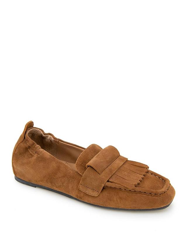 Gentle Souls by Kenneth Cole Womens Scotty Loafer Flats Product Image