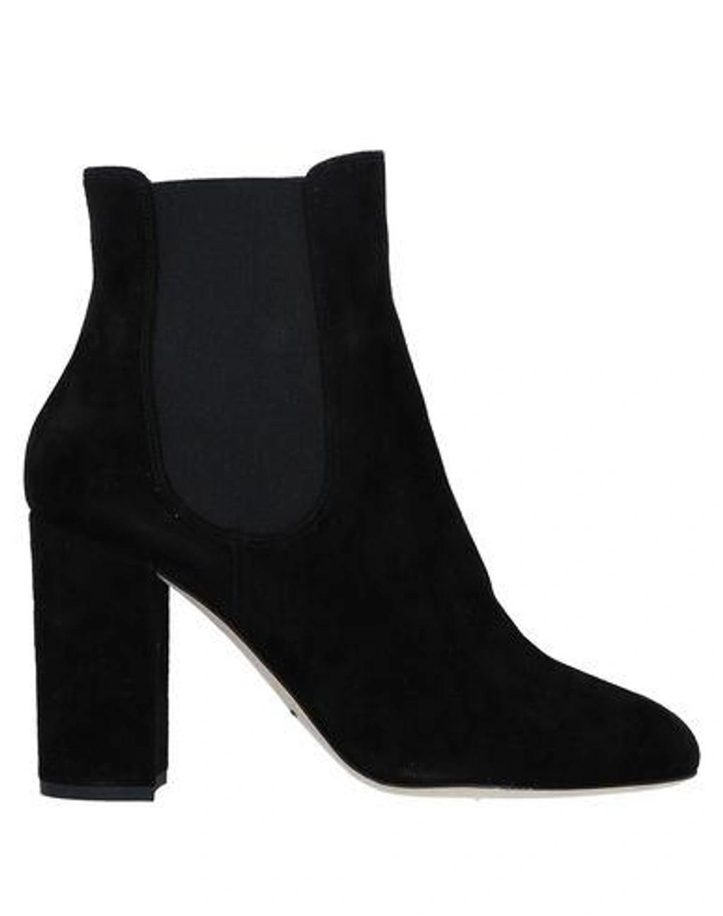 Ankle Boots In Black product image