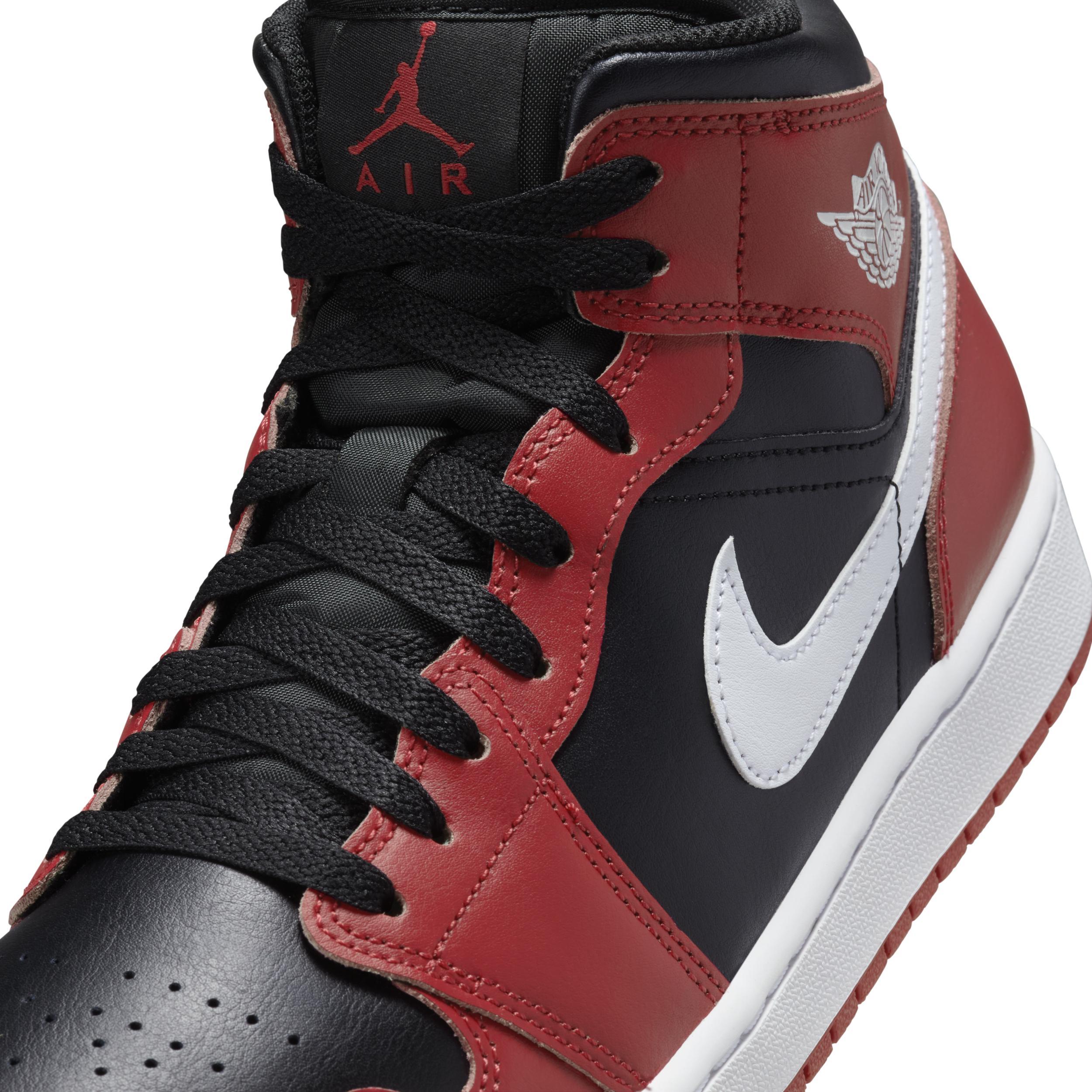 Men's Air Jordan 1 Mid Shoes Product Image