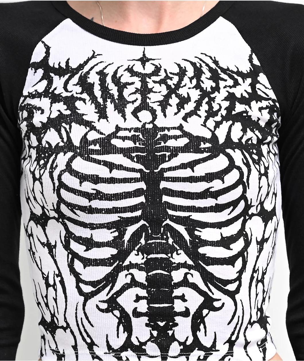 SWIXXZ Raglan Ribs Black & White Long Sleeve Crop T-Shirt Product Image