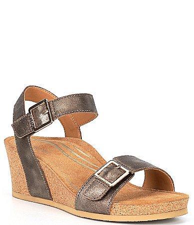 Aetrex Lexa Wedge Sandal Product Image