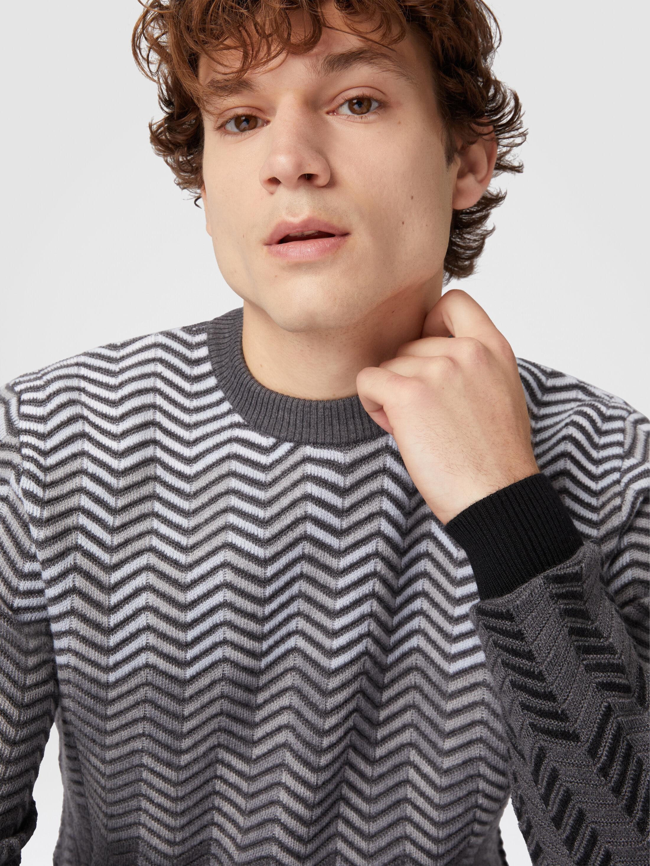 Zigzag virgin wool crewneck pullover Product Image