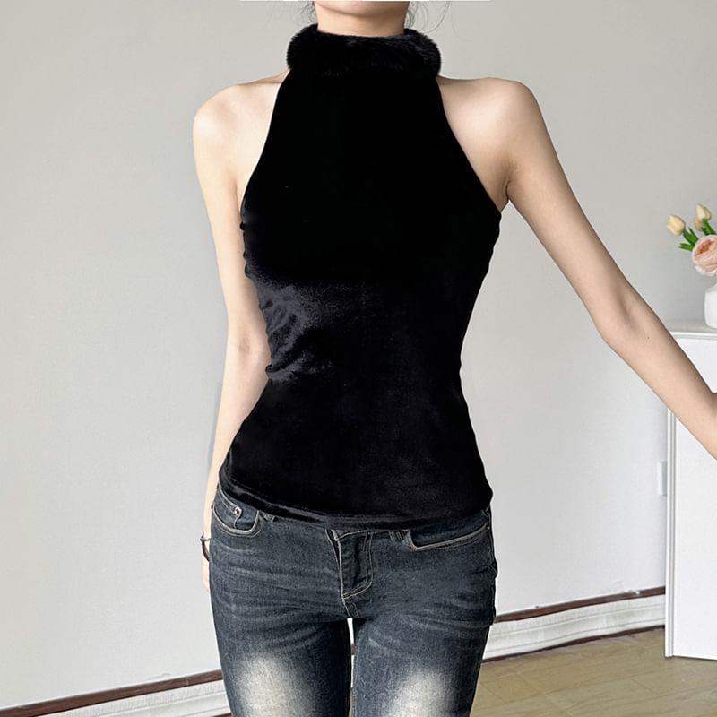 Sleeveless Velvet Plain Crop Top Product Image