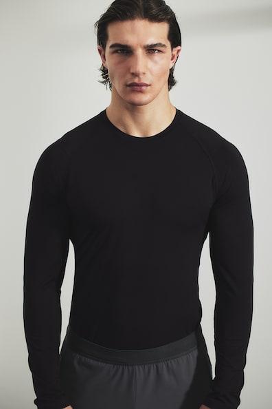 DryMove™ Muscle Fit Sports Shirt Product Image