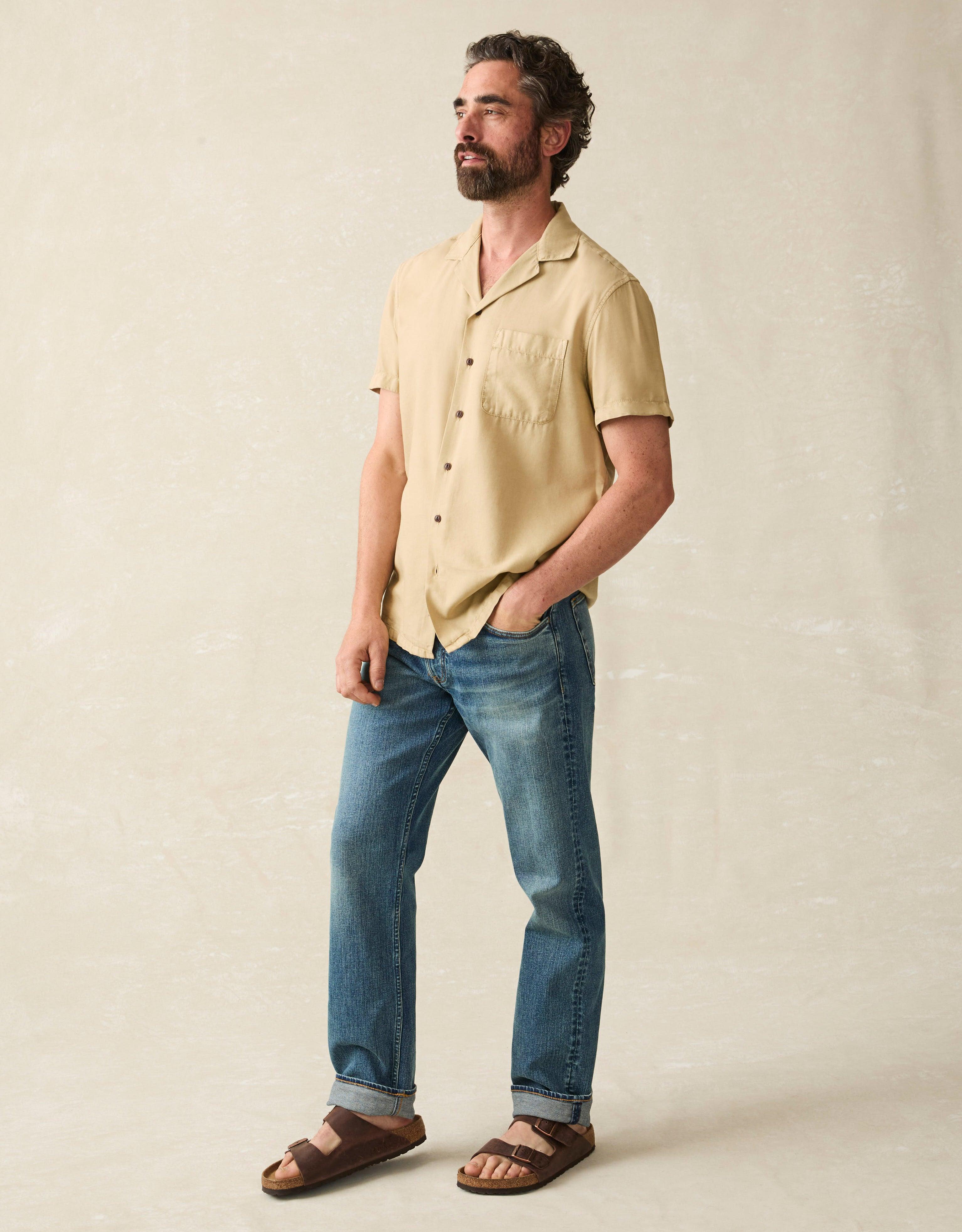 Short-Sleeve Getaway Camp Shirt - Safari Khaki Male Product Image