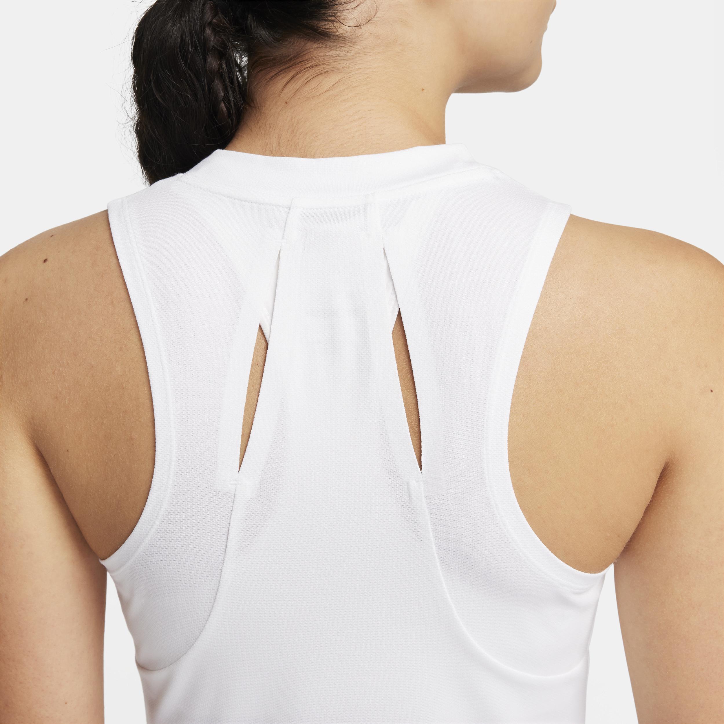 NikeCourt Advantage Women's Dri-FIT Tennis Tank Top Product Image