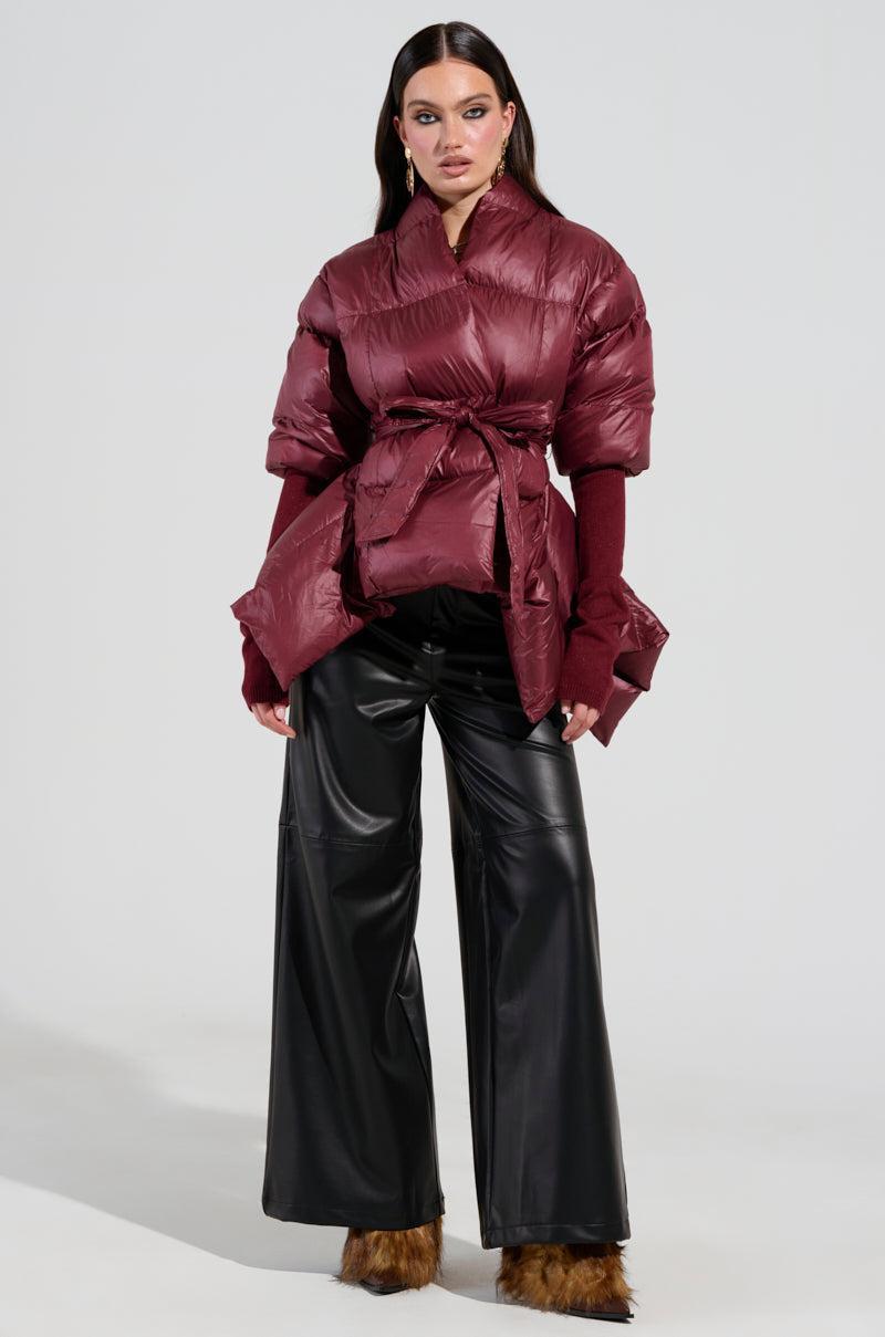 RIB SLEEVE PEPLUM PUFFER IN BURGUNDY Product Image