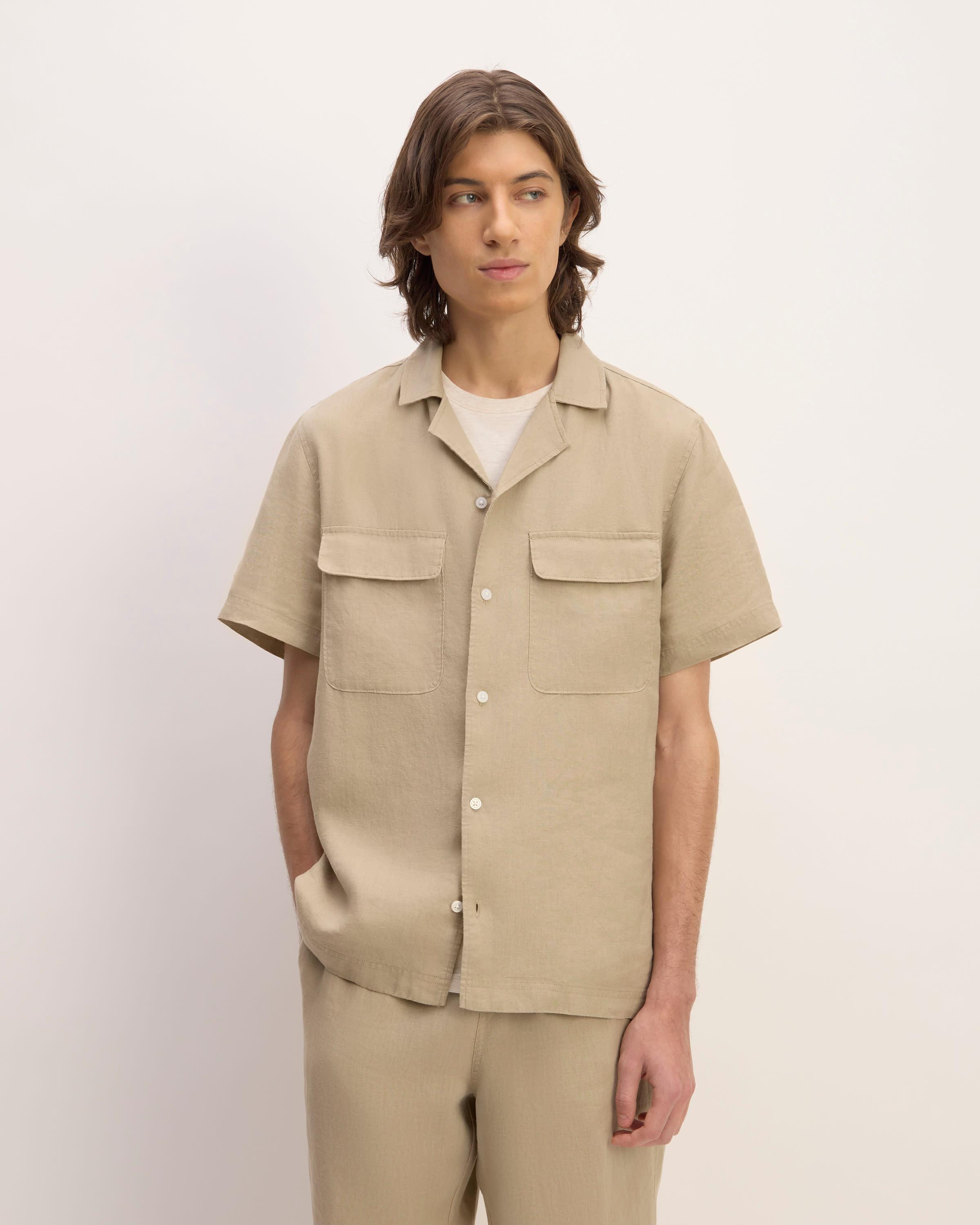 The Relaxed Linen Short-Sleeve Shirt Product Image