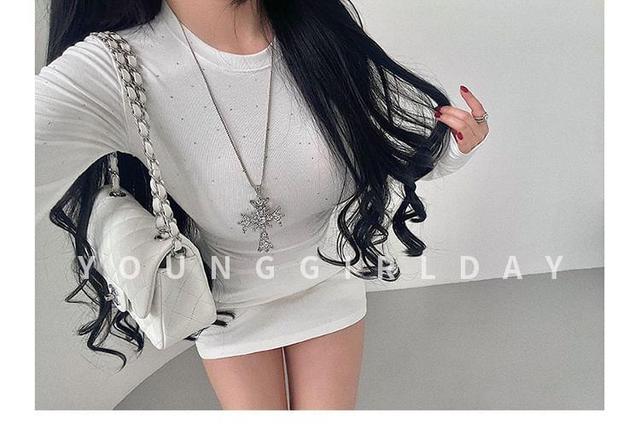 Long Sleeve Crew Neck Plain Rhinestone T-Shirt Product Image