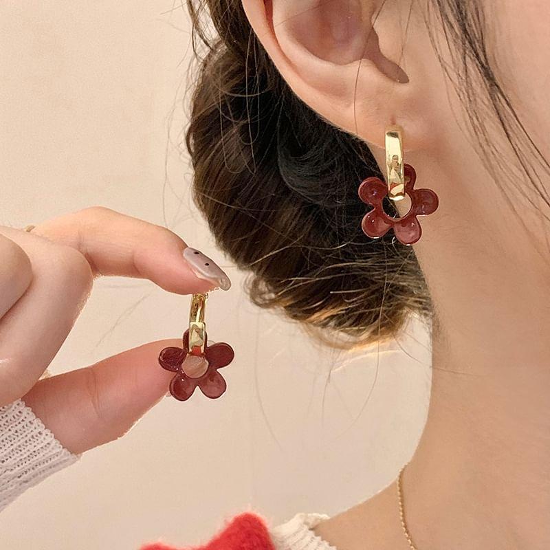 Flower Drop Earring Product Image