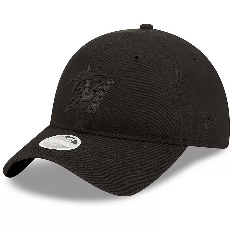 Womens New Era Milwaukee Brewers Black Core Classic II 9TWENTY Adjustable Hat Product Image