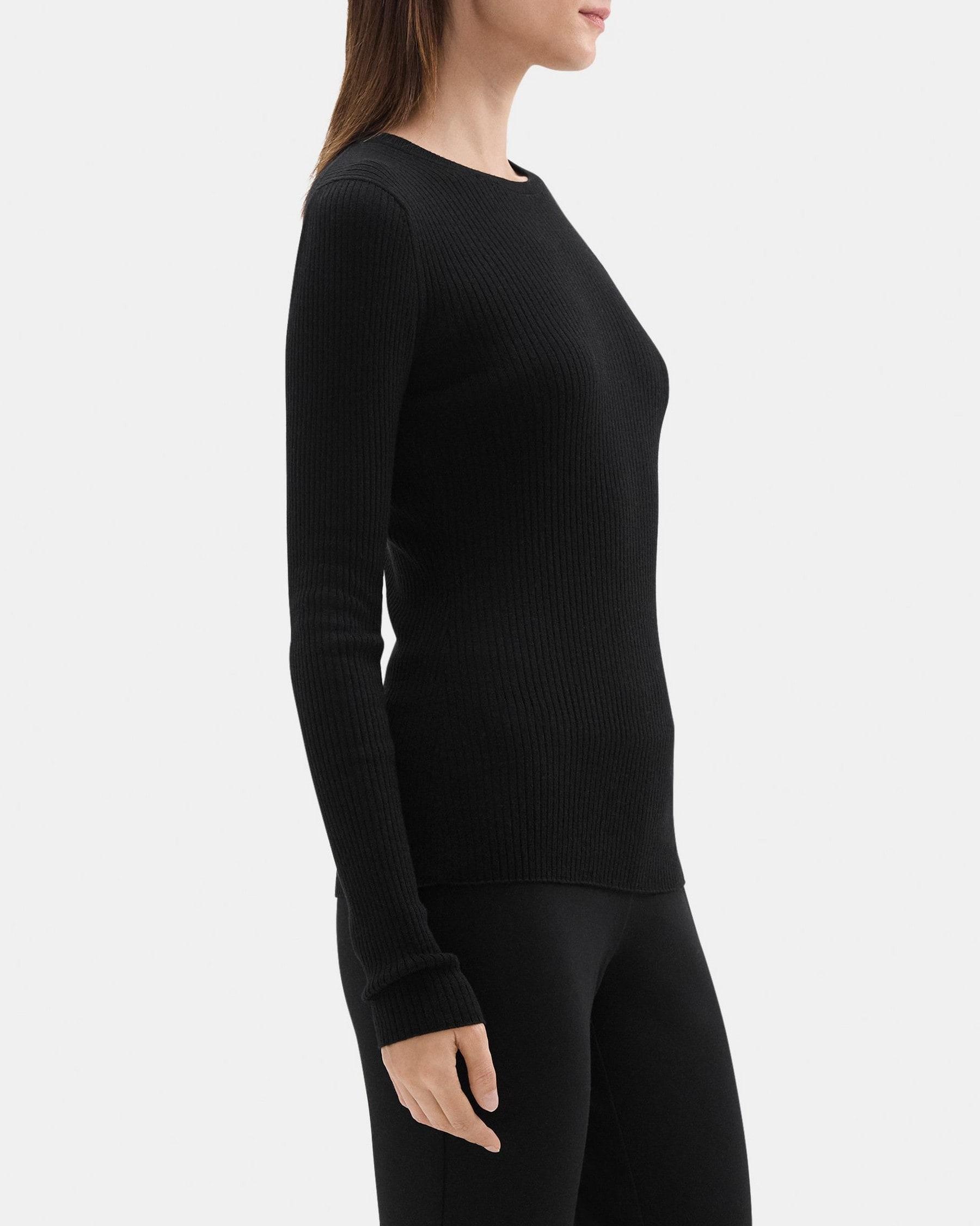 Slim-Fit Sweater in Fine Merino Wool Product Image