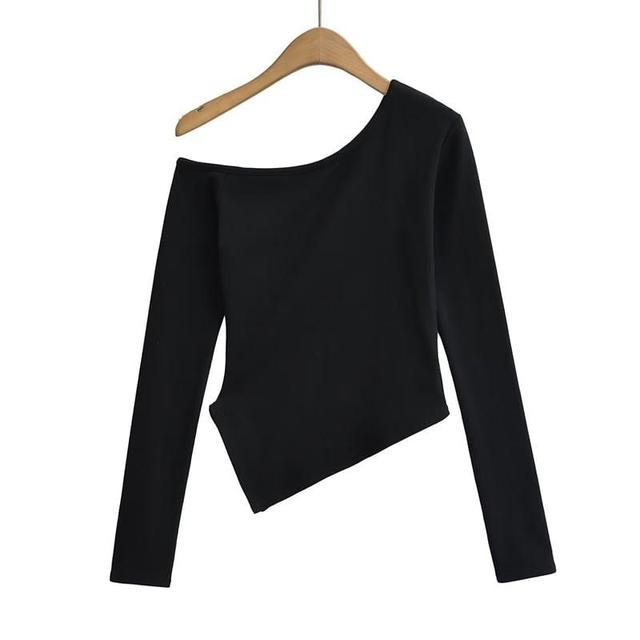 Long Sleeve One Shoulder Plain Asymmetrical Tee Product Image